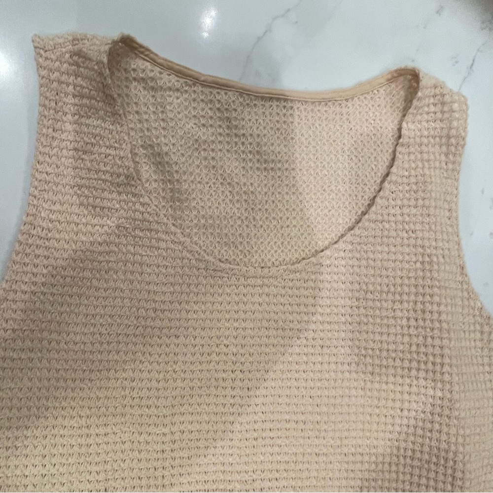 Amazon Beige Knit Fringe Tank and Shorts Set - Picture 14 of 15